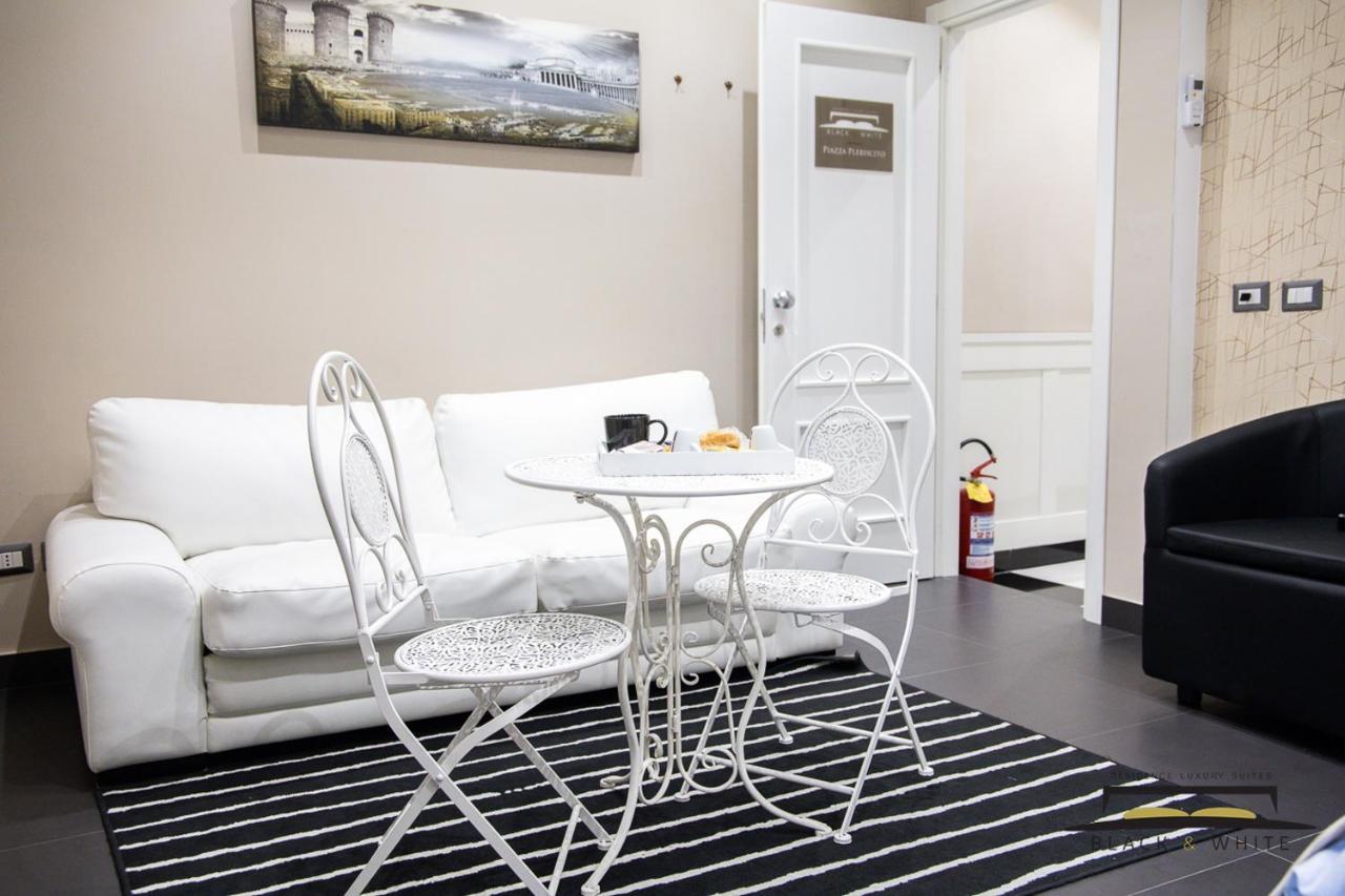נאפולי Residence Black & White מראה חיצוני תמונה